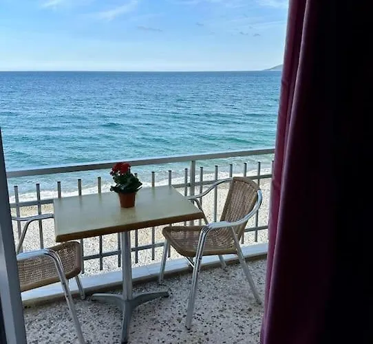 Apartamento Grekou In The Waves *